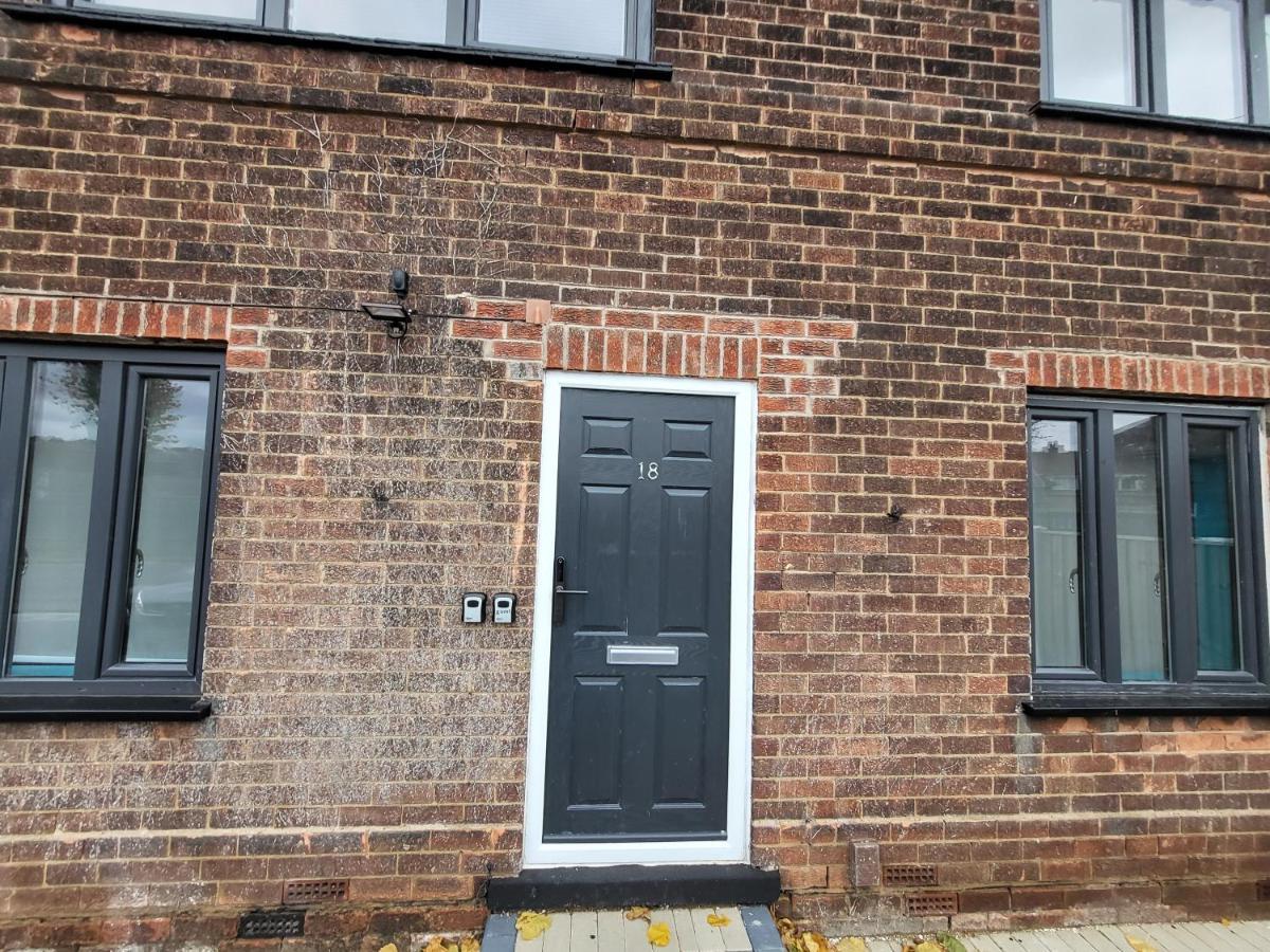 Premier Studios Nottingham - Tring Vale المظهر الخارجي الصورة